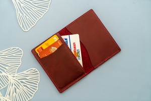 Portefeuille en cuir à prix abordable, portefeuille fin pour homme avec emplacements pour cartes, poche à monnaie et design pour usage quotidien - Product Image 6