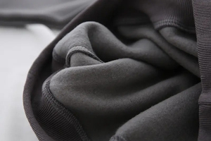 Sweat-shirt en molleton épais à col montant de haute qualité OEM/ODM, imprimé tendance, pour hommes (hoodies et sweat-shirts) - Product Image 5