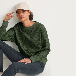 Green <b>Leopard</b> <b>Print</b> Crew Neck <b>Sweatshirt</b> Regular Sleeve Knitted Casual Autumn Wear for Adults - Product Image 1