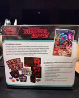 Boîte d'entraînement Elite FC Destined Rivals : Cartes TCG Premium Genetic Purple Monster avec protège-cartes et jeu de dés pour collectionneurs