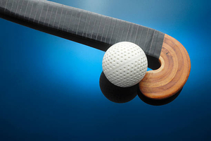 Ballon de hockey de terrain creux à fossettes blanc en PVC de haute qualité pour matchs sportifs - Product Image 2