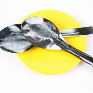 Decorative serving spoons in a set of <b>2</b>, <b>black</b> and <b>white</b> marbled - Product Image 1
