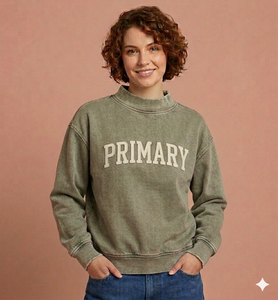 Ensemble deux pièces premium pour femme, hiver, avec short et haut à col roulé, coupe épaules tombantes, motif uni, pour un style quotidien élégant - Product Image 1