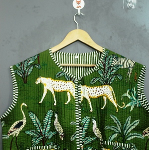 Green Animal Print Quilted Jacket Women <b>Sleeveless</b> Knitted Quilted <b>Coat</b> Vintage Stripe Trimmed Casual Outerwear - Product Image 2