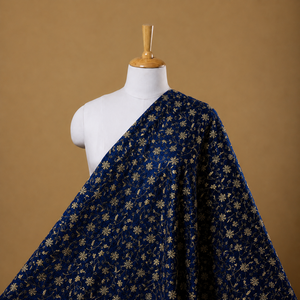 Tela de terciopelo bordada para Abaya, Kaftan, ropa modesta, diseño del Golfo y Emiratos Árabes Unidos, material textil de calidad de exportación para la industria de la moda. - Product Image 2