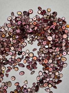 Natural Malaya Garnet Oval & <b>Cushion</b> Cut Faceted Mix Shape Gemstone with Color Play - Product Image 3