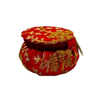 Premium Embroidery <b>Gift</b> <b>Box</b> Wholesale Price Decorative Storage <b>Box</b> for Wedding <b>Gifts</b> Jewelry and Festive Use - Product Image 3