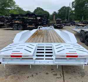 Remorque porte-équipement 2025 Drive Over Fender Tandem 10K Super Singles - Product Image 1