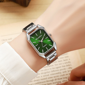 Montre à quartz rectangulaire pour femme, nouveau design, or et vert, montre pour femme - Product Image 2