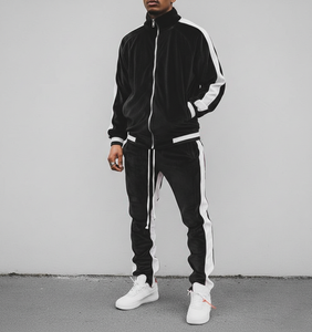 Conjunto Deportivo Casual de Algodón Estampado Negro para Hombre, con Franjas Laterales, Sudadera con Cierre y Pantalones Jogger, 2 Piezas - Product Image 5