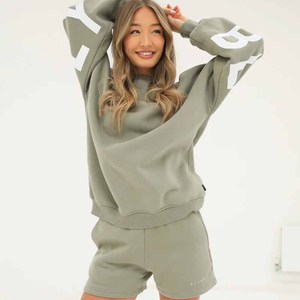 Ensemble 2 pièces pour femmes, sweat-shirt à capuche et short, couleur unie, polaire, décontracté, coupe ample, manches longues, vêtements de printemps et d'été - Product Image 4