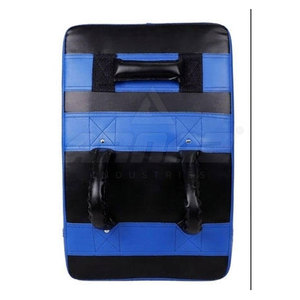 Fabricante profesional de Thai Pads con una construcción ligera y un Thai Pad de primera calidad para sesiones de práctica intensivas. - Product Image 6