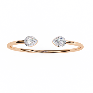 กำไลข้อมือทองคำ 14K ดีไซน์เปิด น้ำหนักเบา ประดับเพชรทรงลูกแพร์เพาะเลี้ยง ฝังแบบ Pave Setting รับรองโดย IGI เครื่องประดับคลาสสิกสุดหรู - Product Image 1