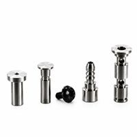 Pièces micro de précision OEM en acier inoxydable usiné CNC suisse sur mesure, avec goupille étagée, épaule, goujon, raccord à barbillon et finition oxyde noir
