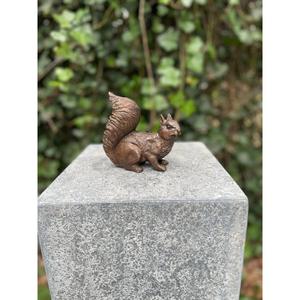 Suministros de Jardín, Escultura de Ardilla de Metal Hecha a Mano, Acabado Bronce, Adorno Decorativo de Ardilla para Mesa o Mostrador - Product Image 5