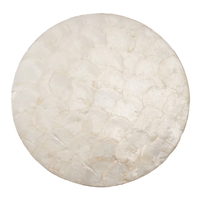 Assiette de présentation de luxe style bohème en nacre, dessous de plat en coquillage naturel pour mariages style île et événements en plein air