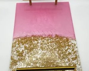 ถาดเสิร์ฟเรซิ่นอีพ็อกซี่สีชมพูทองประกายมุก ถาดใสสองสี พร้อมหูจับทองเหลือง สำหรับเสิร์ฟอาหารเช้า ชา และของตกแต่ง - Product Image 5