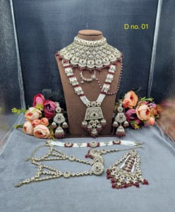 Collier large perlé avec long collier ras du cou, boucles d'oreilles pendantes Jhumka, ensemble de mariée Hath Phool Matha Patti Nath & Mang Tika - Fournisseur - Product Image 2