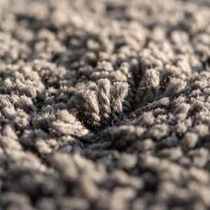 Alfombra de Lana Gris Carbón, Moderna, Geométrica, Hecha a Mano, de Pelo Largo y Grueso, para Entrada o Sala de Estar - Product Image 6
