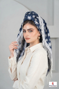 Foulard carré imprimé sur mesure avec pompons, en soie légère, pour femme, foulard de mode, paréo de plage, fabricant OEM - Product Image 6