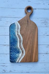 Plateau en bois époxy personnalisé avec base en bois massif – Plateau de service alimentaire fait main pour restaurants et décoration intérieure - Product Image 3