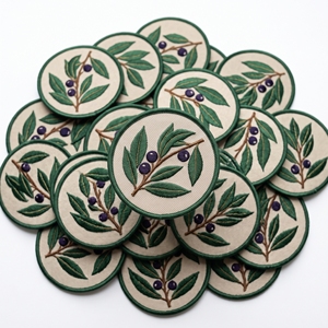 Badges brodés Diamond Delicata Squash Patch, direct usine, avec motif gourde rayée pour uniformes culinaires - Product Image 2
