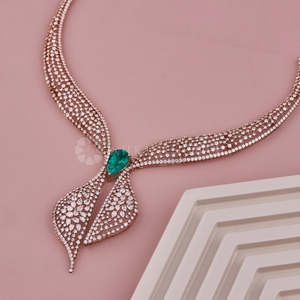 Collier en diamant rond de qualité supérieure, diamant créé en laboratoire avec certification IGI et clarté VVS pour la vente en gros - Product Image 3