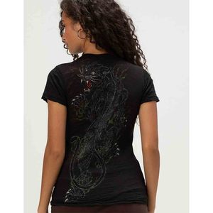 เสื้อยืดผู้หญิงทรงพอดีตัว - Product Image 1