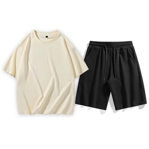 Ensemble T-shirt et short pour homme avec logo personnalisé OEM, ensemble décontracté surdimensionné en deux pièces pour l'été, tenue de sport, streetwear, fabricant en gros - Product Image 6