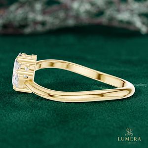Anillo de Dos Piedras Estilo Toi Et Moi, con Diamantes Cultivados en Laboratorio, en Oro Amarillo, Forma de Pera y Óvalo, para Mujer - Product Image 3