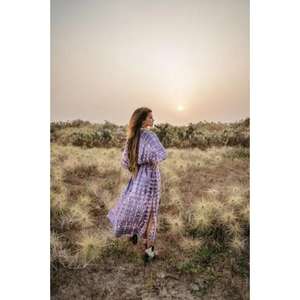 Hermoso Kaftán Casual Teñido a Mano, Holgado, Largo hasta el Suelo, Cintura Natural, Algodón Puro Hecho a Mano para Mujer, Estampado Floral a Bloque - Product Image 3