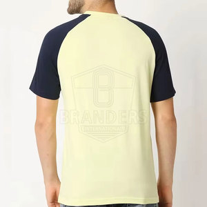 เสื้อยืดผู้ชายทันสมัย ผลิตจากผ้าพรีเมียม เนื้อผ้านุ่มสบาย เหมาะสำหรับใส่ลำลองและแต่งตัวในชีวิตประจำวัน - Product Image 2