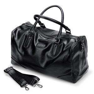 Sac de sport personnalisé imperméable, grand sac à bandoulière de luxe en cuir pour hommes, noir - Product Image 1