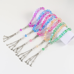 Misbaha Artesanal Premium Hecha de Resina Duradera para Uso Diario Prolongado, Tasbih de Resina Hecho a Mano Inspirado en la Tradición Islámica - Product Image 3