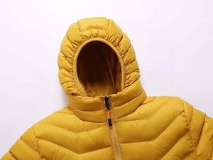 2023 invierno venta al por mayor personalizado mantener caliente chaquetas de invierno de talla grande con capucha abrigo hombres chaqueta acolchada - Product Image 2