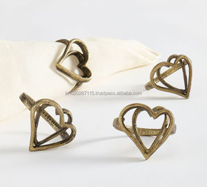 Anillo de servilleta de metal detallado hecho a mano diseñado para recepciones de boda de lujo con mesas de cena formales sofisticadas - Product Image 5