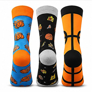 Calcetines de baloncesto con diseño novedoso, venta al por mayor de fábrica, calcetines de algodón peinado suave para hombre, calcetines casuales divertidos, calcetines deportivos coloridos, 3 pares - Product Image 5