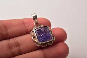 Pendentif de fiançailles vintage en argent sterling sculpté à la main avec tanzanite, bijou élégant et remarquable, cadeau d'anniversaire pour elle - Product Image 6