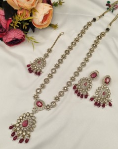 Traditional Kundan RaniHaar Long Necklace <b>Set</b> with Matching Earrings & Maang Tikka Ethnic Bridal Wedding Party Wear Jewelry <b>Set</b> - Product Image 4