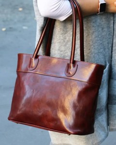 Sac fourre-tout classique en cuir véritable avec deux poignées, ouverture supérieure, durable, unisexe, pour usage quotidien, couleur marron - Product Image 1