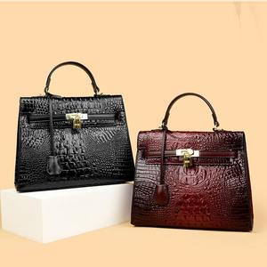 Wholesale Alligator Pattern Luxury Women's Handbag Bags Stylish <b>Tote</b> Purses Single Strap Chain Decoration <b>Zip</b> Closure Water - Product Image 4