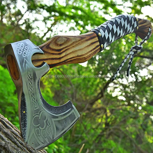 Hacha Vikinga Regular de Acero al Carbono Hecha a Mano con Mango Envuelto en Cuero. Hacha vikinga con cabeza grabada, hachas vikingas para uso. - Product Image 4