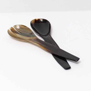 Ensemble cuillère et fourchette en corne de vache fait main avec manche en os sculpté, style médiéval, pour collectionneurs et usage décoratif - Product Image 2