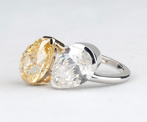Anillo Toi Et Moi de oro blanco de 10 quilates con diamantes de laboratorio de 2 quilates cada uno, corte pera, amarillo y blanco, diamante amarillo de fantasía, anillo de oro de 2 piedras para ella - Product Image 3
