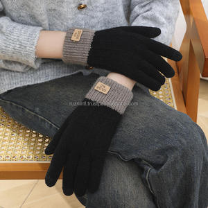 Gants en tricot thermique doux avec poignets côtelés, motif classique en tricot torsadé, doublure confortable et design chaud pour l'extérieur - Product Image 5