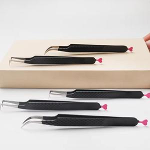 Pinzas de Precisión para Pestañas de Acero Inoxidable de 10 mm con Puntas de Fibra Suaves para un Corte Fácil - Product Image 1