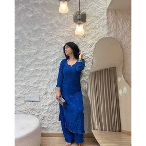 Hermoso conjunto de top y pantalón con bordado de hilo, talla XL - Product Image 2