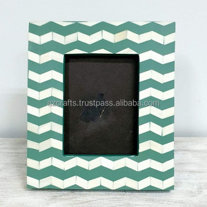 Elegante plata hierro MDF vidrio pared decoración hueso madera inspirado resina marco para interiores del hogar marco de fotos categoría de producto - Product Image 4