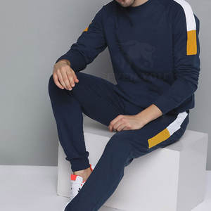 ชุดวอร์มผ้าฝ้ายแท้ 100% คุณภาพสูง ทนทาน ระบายอากาศได้ดี น้ำหนักปานกลาง เหมาะสำหรับฤดูหนาว สวมใส่ได้ทั้งชายและหญิง ขายดีอันดับต้นๆ - Product Image 4