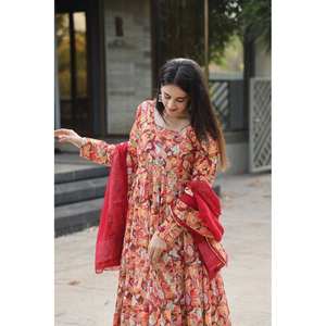 Conjunto de Traje de Fiesta para Mujer de Diseñador con Top, Pantalón y Dupatta - Look Elegante y Moderno - Product Image 2